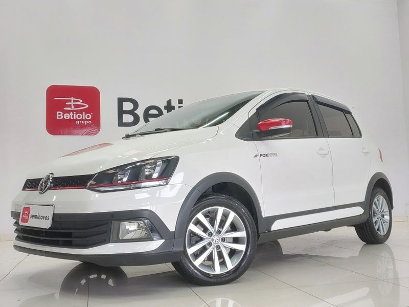 Volkswagen FOX 1.6 MSI PEPPER 16V FLEX 4P MANUAL 2017/2017 BETIOLO NOVOS E SEMINOVOS LAJEADO / Carros no Vale