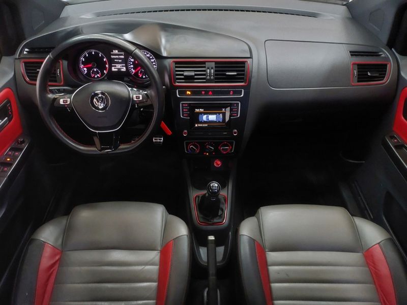 Volkswagen FOX 1.6 MSI PEPPER 16V FLEX 4P MANUAL 2017/2017 BETIOLO NOVOS E SEMINOVOS LAJEADO / Carros no Vale