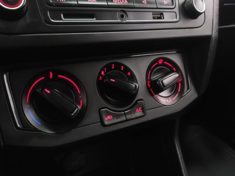 Volkswagen GOL 1.0 12V MPI TOTALFLEX 4P MANUAL 2022/2023 BETIOLO NOVOS E SEMINOVOS LAJEADO / Carros no Vale