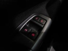 Volkswagen GOL 1.6 MSI TOTALFLEX 4P MANUAL 2018/2019 BETIOLO NOVOS E SEMINOVOS LAJEADO / Carros no Vale