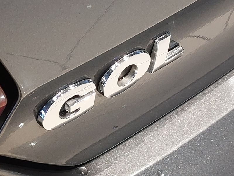 Volkswagen GOL 1.6 MSI TOTALFLEX 4P MANUAL 2018/2019 BETIOLO NOVOS E SEMINOVOS LAJEADO / Carros no Vale