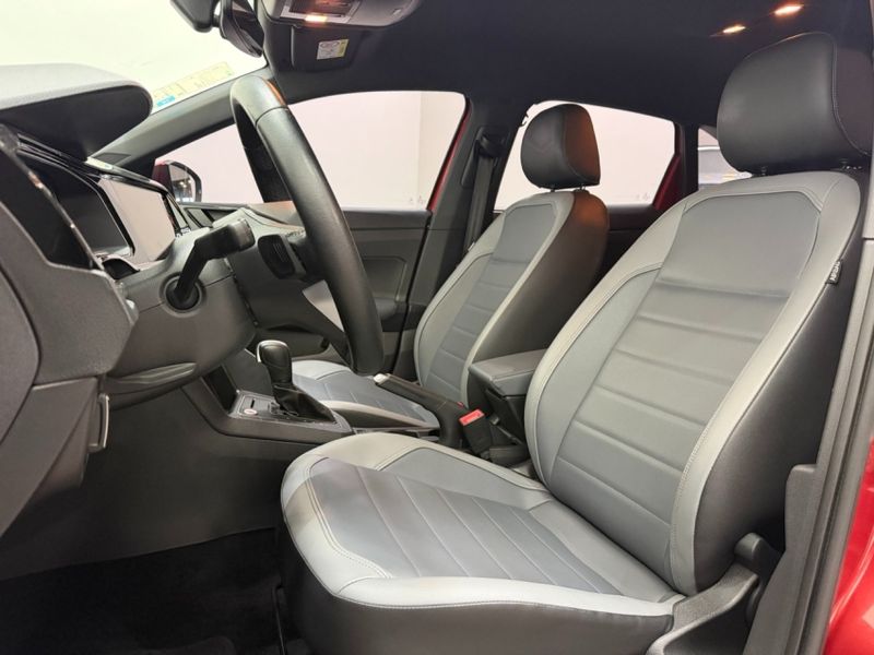 Volkswagen NIVUS 1.0 200 TSI TOTAL FLEX HIGHLINE AUTOMÁTICO 2021/2022 BETIOLO NOVOS E SEMINOVOS LAJEADO / Carros no Vale