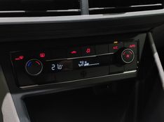Volkswagen POLO 1.0 200 TSI HIGHLINE AUTOMÁTICO 2018/2019 BETIOLO NOVOS E SEMINOVOS LAJEADO / Carros no Vale