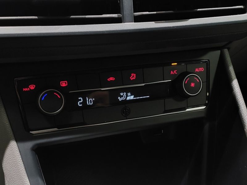Volkswagen POLO 1.0 200 TSI HIGHLINE AUTOMÁTICO 2018/2019 BETIOLO NOVOS E SEMINOVOS LAJEADO / Carros no Vale Volkswagen POLO 1.0 200 TSI HIGHLINE AUTOMÁTICO 2018/2019 BETIOLO NOVOS E SEMINOVOS LAJEADO / Carros no Vale