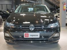 Volkswagen POLO 1.0 200 TSI HIGHLINE AUTOMÁTICO 2018/2019 BETIOLO NOVOS E SEMINOVOS LAJEADO / Carros no Vale