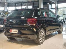 Volkswagen POLO 1.0 200 TSI HIGHLINE AUTOMÁTICO 2018/2019 BETIOLO NOVOS E SEMINOVOS LAJEADO / Carros no Vale