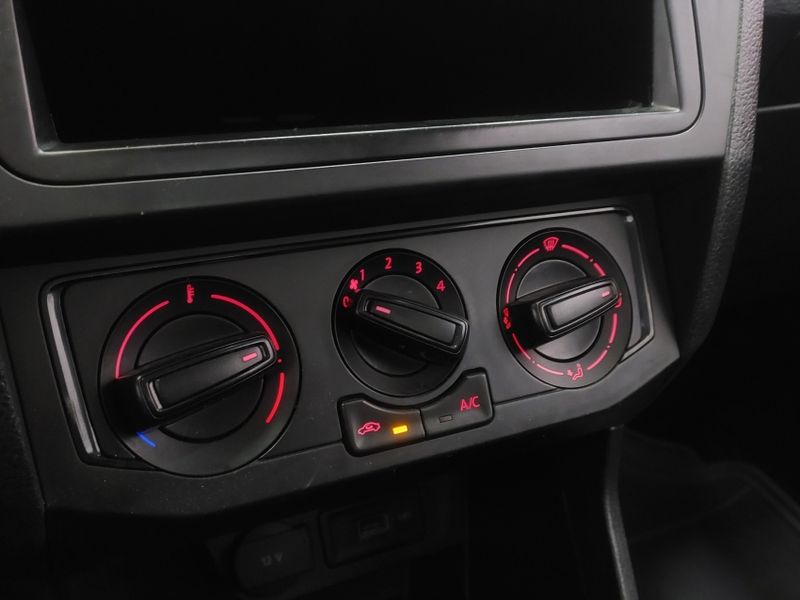 Volkswagen SAVEIRO 1.6 MSI ROBUST CS 16V FLEX 2P MANUAL 2022/2023 BETIOLO NOVOS E SEMINOVOS LAJEADO / Carros no Vale