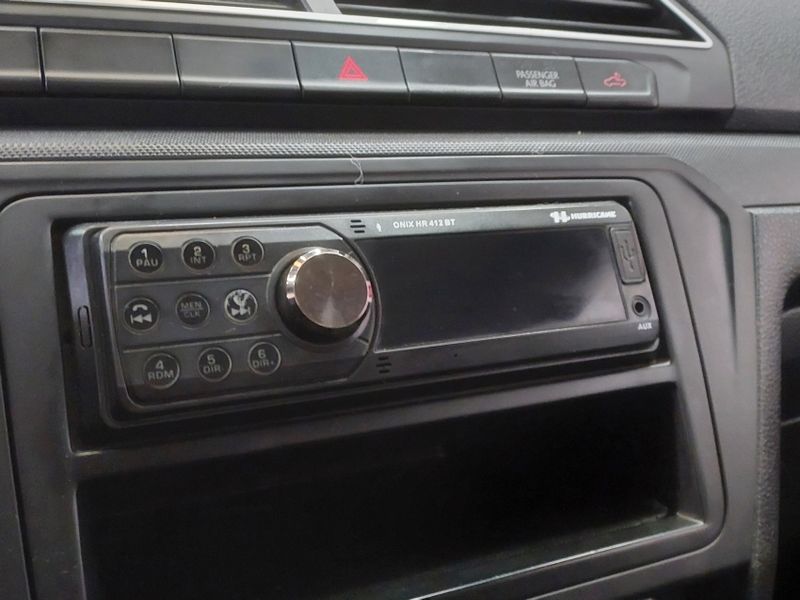 Volkswagen SAVEIRO 1.6 MSI ROBUST CS 16V FLEX 2P MANUAL 2022/2023 BETIOLO NOVOS E SEMINOVOS LAJEADO / Carros no Vale
