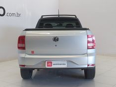 Volkswagen SAVEIRO 1.6 MSI TRENDLINE CS 16V FLEX 2P MANUAL 2022/2023 BETIOLO NOVOS E SEMINOVOS LAJEADO / Carros no Vale