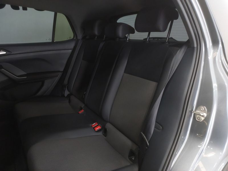 Volkswagen T-CROSS 1.0 200 TSI TOTAL FLEX COMFORTLINE AUTOMÁTICO 2024/2024 BETIOLO NOVOS E SEMINOVOS LAJEADO / Carros no Vale