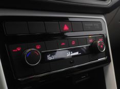 Volkswagen T-CROSS 1.4 250 TSI TOTAL FLEX HIGHLINE AUTOMÁTICO 2020/2021 BETIOLO NOVOS E SEMINOVOS LAJEADO / Carros no Vale