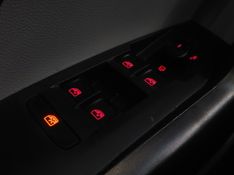 Volkswagen T-CROSS 1.4 250 TSI TOTAL FLEX HIGHLINE AUTOMÁTICO 2020/2021 BETIOLO NOVOS E SEMINOVOS LAJEADO / Carros no Vale