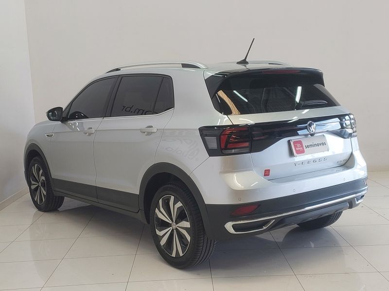 Volkswagen T-CROSS 1.4 250 TSI TOTAL FLEX HIGHLINE AUTOMÁTICO 2020/2021 BETIOLO NOVOS E SEMINOVOS LAJEADO / Carros no Vale