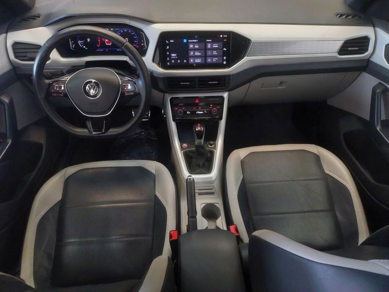 Volkswagen T-CROSS 1.4 250 TSI TOTAL FLEX HIGHLINE AUTOMÁTICO 2020/2021 BETIOLO NOVOS E SEMINOVOS LAJEADO / Carros no Vale