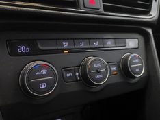 Volkswagen TAOS 1.4 250 TSI TOTAL FLEX COMFORTLINE AUTOMÁTICO 2022/2022 BETIOLO NOVOS E SEMINOVOS LAJEADO / Carros no Vale