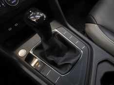 Volkswagen TAOS 1.4 250 TSI TOTAL FLEX COMFORTLINE AUTOMÁTICO 2022/2022 BETIOLO NOVOS E SEMINOVOS LAJEADO / Carros no Vale