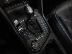 Volkswagen TIGUAN 2.0 350 TSI GASOLINA ALLSPACE R-LINE 4MOTION DSG 2019/2019 BETIOLO NOVOS E SEMINOVOS LAJEADO / Carros no Vale