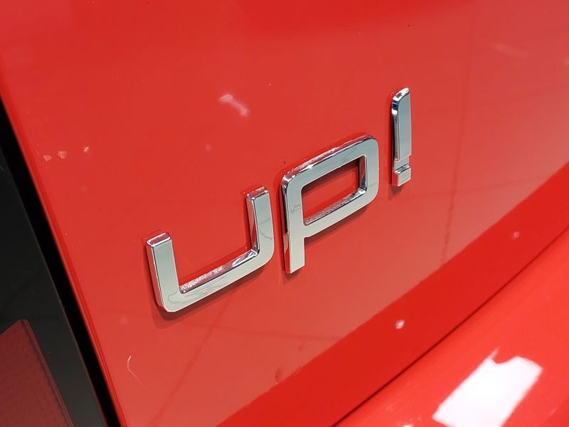 Volkswagen UP 1.0 MPI TAKE UP 12V FLEX 4P MANUAL 2017/2018 BETIOLO NOVOS E SEMINOVOS LAJEADO / Carros no Vale Volkswagen UP 1.0 MPI TAKE UP 12V FLEX 4P MANUAL 2017/2018 BETIOLO NOVOS E SEMINOVOS LAJEADO / Carros no Vale