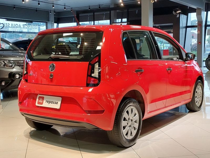 Volkswagen UP 1.0 MPI TAKE UP 12V FLEX 4P MANUAL 2017/2018 BETIOLO NOVOS E SEMINOVOS LAJEADO / Carros no Vale Volkswagen UP 1.0 MPI TAKE UP 12V FLEX 4P MANUAL 2017/2018 BETIOLO NOVOS E SEMINOVOS LAJEADO / Carros no Vale