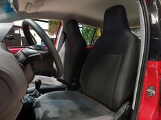 Volkswagen UP 1.0 MPI TAKE UP 12V FLEX 4P MANUAL 2017/2018 BETIOLO NOVOS E SEMINOVOS LAJEADO / Carros no Vale