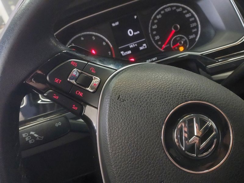 Volkswagen VIRTUS 1.0 200 TSI COMFORTLINE AUTOMÁTICO 2018/2018 BETIOLO NOVOS E SEMINOVOS LAJEADO / Carros no Vale