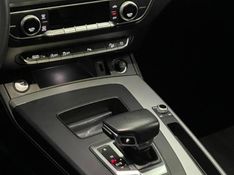 Audi Q5 2.0 45 TFSI GASOLINA S-LINE QUATTRO S TRONIC 2021/2022 CASTELLAN E TOMAZONI MOTORS CAXIAS DO SUL / Carros no Vale