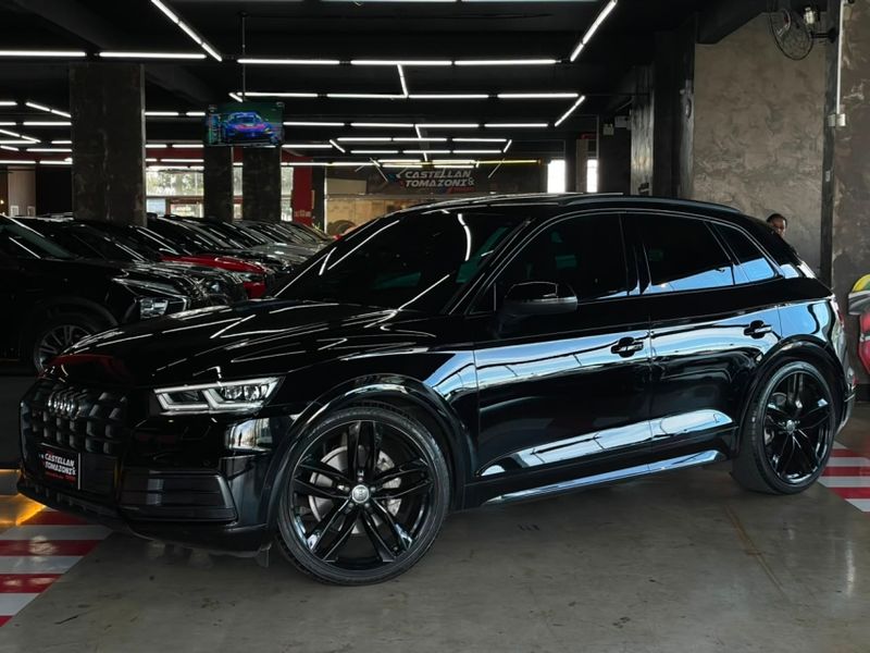 Audi Q5 2.0 TFSI GASOLINA BLACK S TRONIC 2018/2019 CASTELLAN E TOMAZONI MOTORS CAXIAS DO SUL / Carros no Vale Audi Q5 2.0 TFSI GASOLINA BLACK S TRONIC 2018/2019 CASTELLAN E TOMAZONI MOTORS CAXIAS DO SUL / Carros no Vale