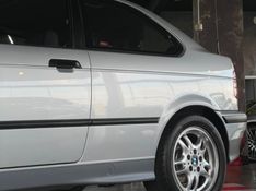 BMW 318i 1.8 COMPACT 16V GASOLINA 2P MANUAL 1995/1995 CASTELLAN E TOMAZONI MOTORS CAXIAS DO SUL / Carros no Vale