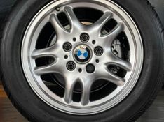 BMW 318i 1.8 COMPACT 16V GASOLINA 2P MANUAL 1995/1995 CASTELLAN E TOMAZONI MOTORS CAXIAS DO SUL / Carros no Vale