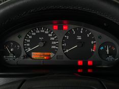 BMW 318i 1.8 COMPACT 16V GASOLINA 2P MANUAL 1995/1995 CASTELLAN E TOMAZONI MOTORS CAXIAS DO SUL / Carros no Vale