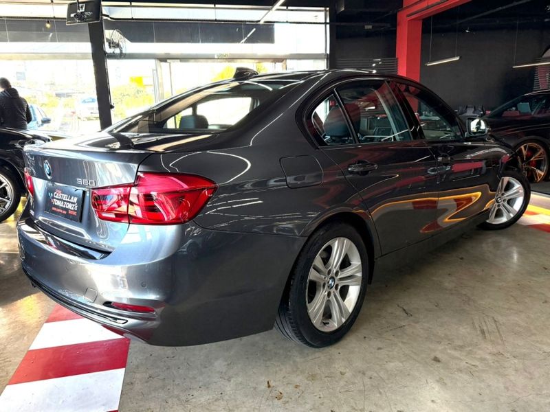 BMW 320i 2.0 SPORT 16V TURBO ACTIVE FLEX 4P AUTOMÁTICO 2017/2017 CASTELLAN E TOMAZONI MOTORS CAXIAS DO SUL / Carros no Vale BMW 320i 2.0 SPORT 16V TURBO ACTIVE FLEX 4P AUTOMÁTICO 2017/2017 CASTELLAN E TOMAZONI MOTORS CAXIAS DO SUL / Carros no Vale