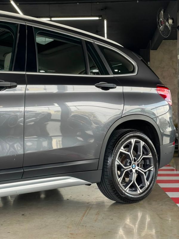 BMW X1 2.0 16V TURBO ACTIVEFLEX SDRIVE20I 4P AUTOMÁTICO 2020/2021 CASTELLAN E TOMAZONI MOTORS CAXIAS DO SUL / Carros no Vale BMW X1 2.0 16V TURBO ACTIVEFLEX SDRIVE20I 4P AUTOMÁTICO 2020/2021 CASTELLAN E TOMAZONI MOTORS CAXIAS DO SUL / Carros no Vale