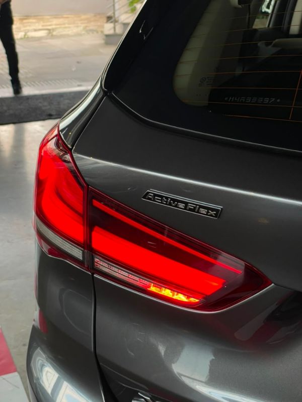 BMW X1 2.0 16V TURBO ACTIVEFLEX SDRIVE20I 4P AUTOMÁTICO 2020/2021 CASTELLAN E TOMAZONI MOTORS CAXIAS DO SUL / Carros no Vale BMW X1 2.0 16V TURBO ACTIVEFLEX SDRIVE20I 4P AUTOMÁTICO 2020/2021 CASTELLAN E TOMAZONI MOTORS CAXIAS DO SUL / Carros no Vale