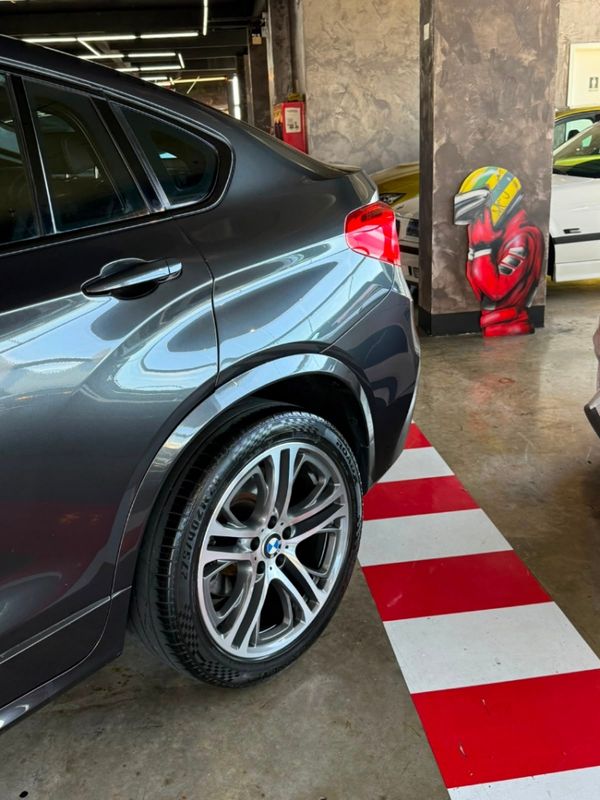 BMW X4 3.0 M SPORT 35I 4X4 24V TURBO GASOLINA 4P AUTOMÁTICO 2017/2017 CASTELLAN E TOMAZONI MOTORS CAXIAS DO SUL / Carros no Vale BMW X4 3.0 M SPORT 35I 4X4 24V TURBO GASOLINA 4P AUTOMÁTICO 2017/2017 CASTELLAN E TOMAZONI MOTORS CAXIAS DO SUL / Carros no Vale