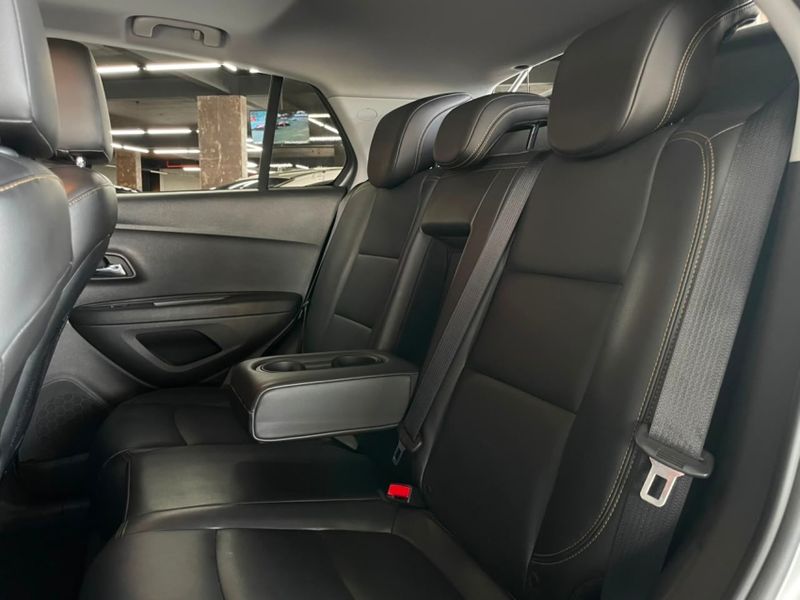 Chevrolet TRACKER 1.4 16V TURBO FLEX PREMIER AUTOMÁTICO 2018/2018 CASTELLAN E TOMAZONI MOTORS CAXIAS DO SUL / Carros no Vale