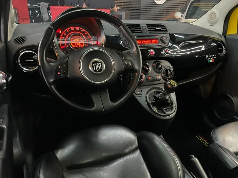 Fiat 500 1.4 SPORT 16V GASOLINA 2P MANUAL 2009/2010 CASTELLAN E TOMAZONI MOTORS CAXIAS DO SUL / Carros no Vale Fiat 500 1.4 SPORT 16V GASOLINA 2P MANUAL 2009/2010 CASTELLAN E TOMAZONI MOTORS CAXIAS DO SUL / Carros no Vale