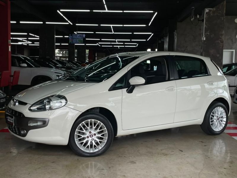Fiat PUNTO 1.6 ESSENCE 16V FLEX 4P MANUAL 2014/2014 CASTELLAN E TOMAZONI MOTORS CAXIAS DO SUL / Carros no Vale Fiat PUNTO 1.6 ESSENCE 16V FLEX 4P MANUAL 2014/2014 CASTELLAN E TOMAZONI MOTORS CAXIAS DO SUL / Carros no Vale