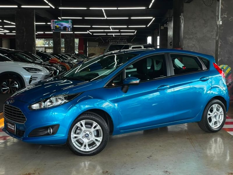 Ford FIESTA 1.6 SEL HATCH 16V FLEX 4P POWERSHIFT 2017/2017 CASTELLAN E TOMAZONI MOTORS CAXIAS DO SUL / Carros no Vale Ford FIESTA 1.6 SEL HATCH 16V FLEX 4P POWERSHIFT 2017/2017 CASTELLAN E TOMAZONI MOTORS CAXIAS DO SUL / Carros no Vale