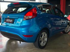Ford FIESTA 1.6 SEL HATCH 16V FLEX 4P POWERSHIFT 2017/2017 CASTELLAN E TOMAZONI MOTORS CAXIAS DO SUL / Carros no Vale