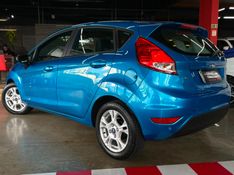 Ford FIESTA 1.6 SEL HATCH 16V FLEX 4P POWERSHIFT 2017/2017 CASTELLAN E TOMAZONI MOTORS CAXIAS DO SUL / Carros no Vale