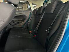 Ford FIESTA 1.6 SEL HATCH 16V FLEX 4P POWERSHIFT 2017/2017 CASTELLAN E TOMAZONI MOTORS CAXIAS DO SUL / Carros no Vale