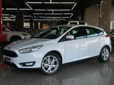 Ford FOCUS 2.0 SE 16V FLEX 4P POWERSHIFT 2015/2016 CASTELLAN E TOMAZONI MOTORS CAXIAS DO SUL / Carros no Vale