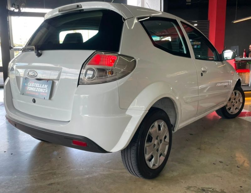 Ford KA 1.0 MPI 8V FLEX 2P MANUAL 2013/2013 CASTELLAN E TOMAZONI MOTORS CAXIAS DO SUL / Carros no Vale Ford KA 1.0 MPI 8V FLEX 2P MANUAL 2013/2013 CASTELLAN E TOMAZONI MOTORS CAXIAS DO SUL / Carros no Vale