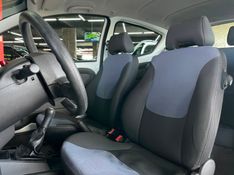 Ford KA 1.0 MPI 8V FLEX 2P MANUAL 2013/2013 CASTELLAN E TOMAZONI MOTORS CAXIAS DO SUL / Carros no Vale