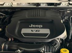 JEEP WRANGLER 3.6 75 ANOS 4X4 V6 GASOLINA 4P AUTOMÁTICO 2016/2016 CASTELLAN E TOMAZONI MOTORS CAXIAS DO SUL / Carros no Vale