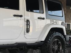 JEEP WRANGLER 3.6 75 ANOS 4X4 V6 GASOLINA 4P AUTOMÁTICO 2016/2016 CASTELLAN E TOMAZONI MOTORS CAXIAS DO SUL / Carros no Vale