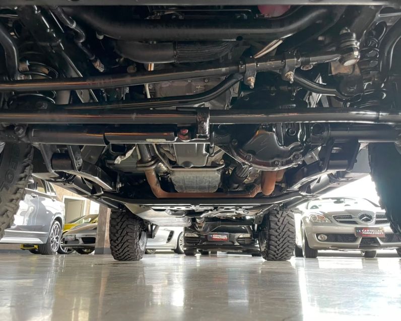 JEEP WRANGLER 3.6 75 ANOS 4X4 V6 GASOLINA 4P AUTOMÁTICO 2016/2016 CASTELLAN E TOMAZONI MOTORS CAXIAS DO SUL / Carros no Vale