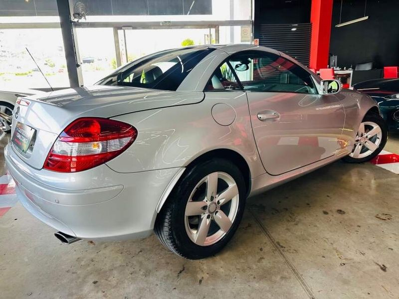 Mercedes-Benz SLK 200 1.8 16V KOMPRESSOR GASOLINA AUTOMÁTICO 2008/2009 CASTELLAN E TOMAZONI MOTORS CAXIAS DO SUL / Carros no Vale