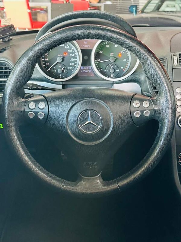 Mercedes-Benz SLK 200 1.8 16V KOMPRESSOR GASOLINA AUTOMÁTICO 2008/2009 CASTELLAN E TOMAZONI MOTORS CAXIAS DO SUL / Carros no Vale