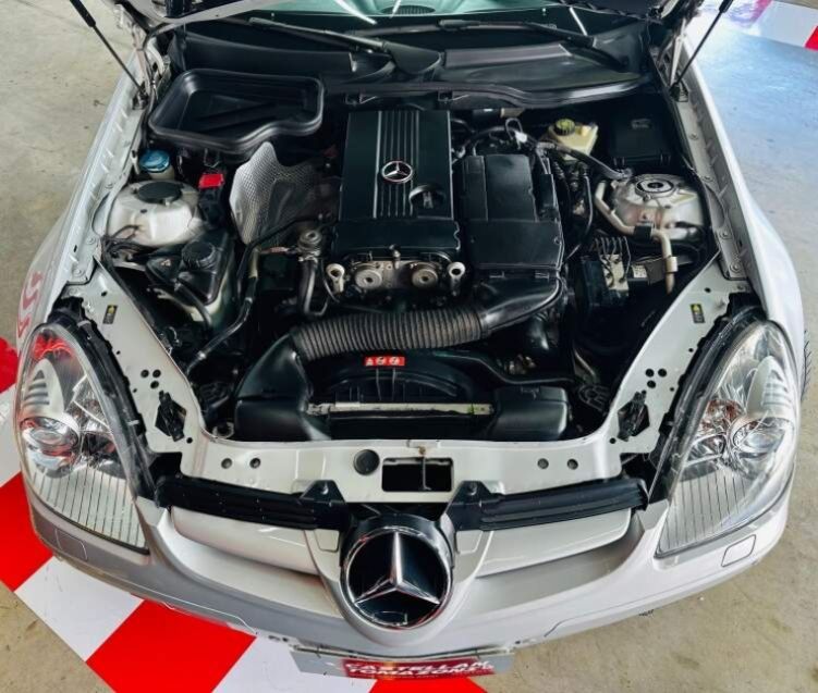 Mercedes-Benz SLK 200 1.8 16V KOMPRESSOR GASOLINA AUTOMÁTICO 2008/2009 CASTELLAN E TOMAZONI MOTORS CAXIAS DO SUL / Carros no Vale